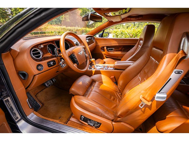 2004 - bentley continental gt w12 - afbeelding 37 van  51