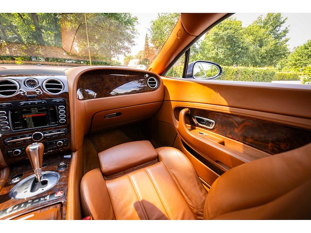 2004 - bentley continental gt w12 - afbeelding 41 van  51