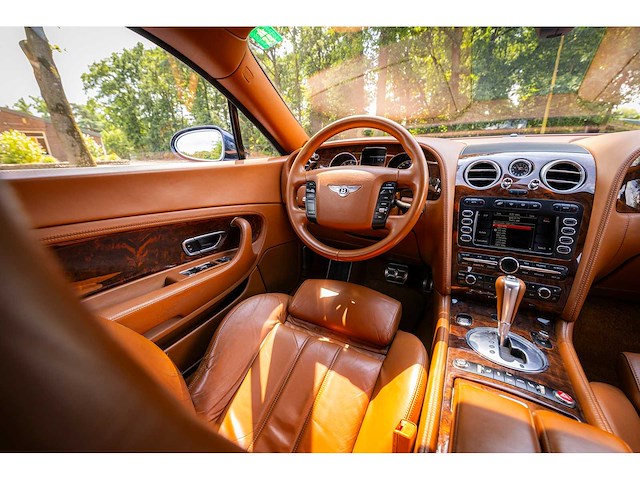 2004 - bentley continental gt w12 - afbeelding 42 van  51