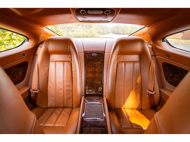 2004 - bentley continental gt w12 - afbeelding 46 van  51