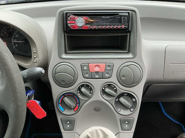 2004 - fiat - panda - 1.2 class - personenauto - afbeelding 8 van  11