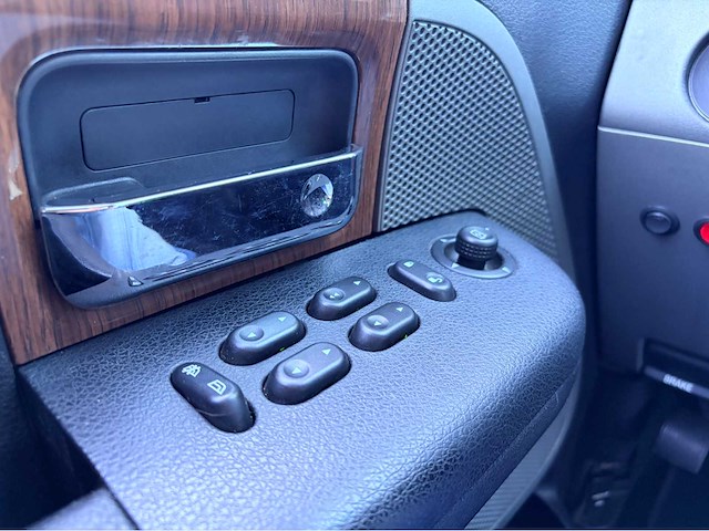 2004 - ford - f150 - personenauto - afbeelding 6 van  18