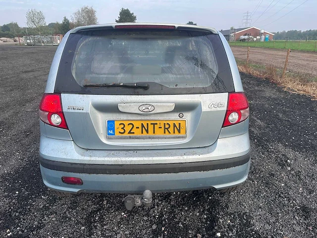 2004 - hyundai - getz - 1.3i gls sky - 32-nt-rn - afbeelding 9 van  15