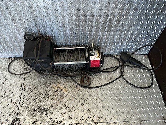 2004 - iveco daily - 50c13 435 - bedrijfswagen - afbeelding 8 van  17