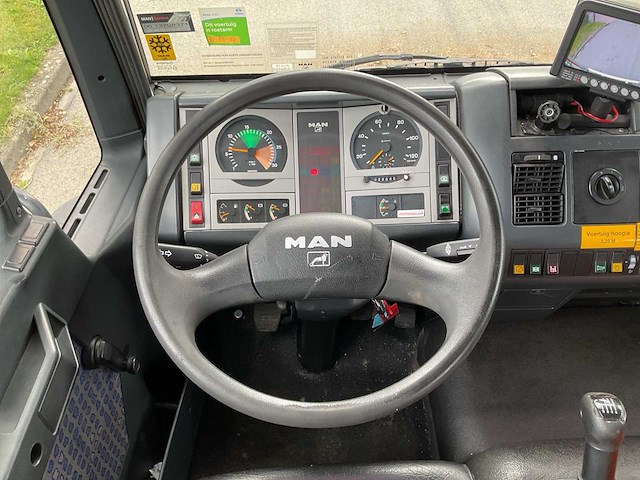 2004 - man - l82 4x2 - brandweerwagen - afbeelding 3 van  29