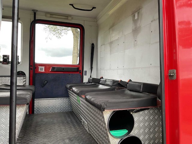 2004 - man - l82 4x2 - brandweerwagen - afbeelding 10 van  29