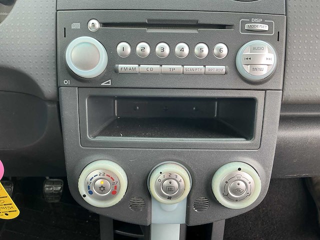 2004 - mitsubishi - colt - 1.3 inf cool pack pl - personenauto - afbeelding 11 van  12