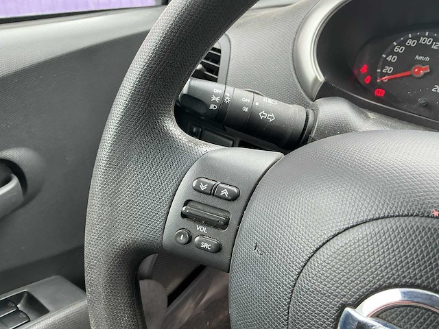 2004 - nissan - micra - 1.2 visia - personenauto - afbeelding 1 van  5