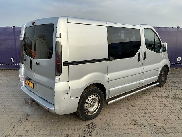 2004 - nissan - primastar - 135.27-310 2.5cdi - bedrijfswagen - afbeelding 2 van  2