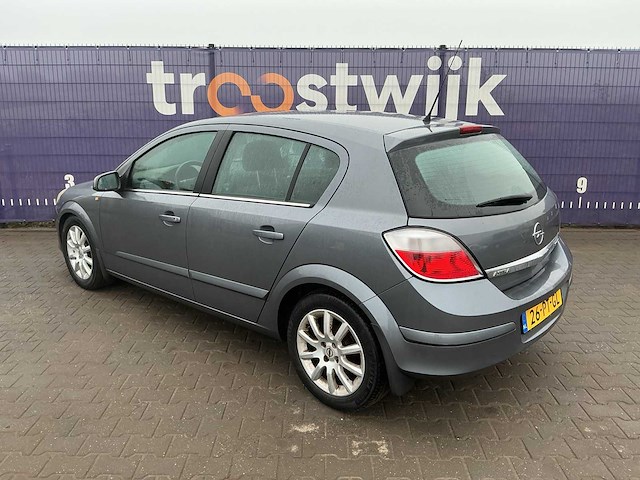 2004 - opel - astra - 1.6 elegance - personenauto - afbeelding 3 van  12