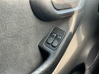 2004 - opel - corsa - 1.2-16v rhythm - personenauto - afbeelding 10 van  12