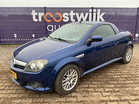 2004 - opel - tigra twintop - 1.4-16v enjoy - personenauto - afbeelding 7 van  11