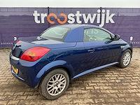 2004 - opel - tigra twintop - 1.4-16v enjoy - personenauto - afbeelding 8 van  11