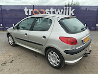 2004 - peugeot - 206 - 1.4 x-line - personenauto - afbeelding 5 van  11