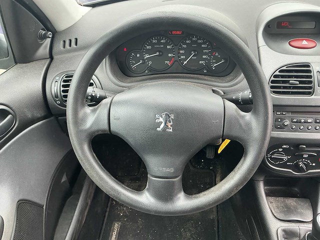 2004 - peugeot - 206 - 1.4 x-line - personenauto - afbeelding 11 van  11