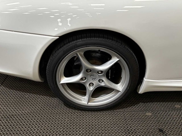 2004 - porsche - 911 cabrio - 3.6 carrera - car - afbeelding 8 van  23