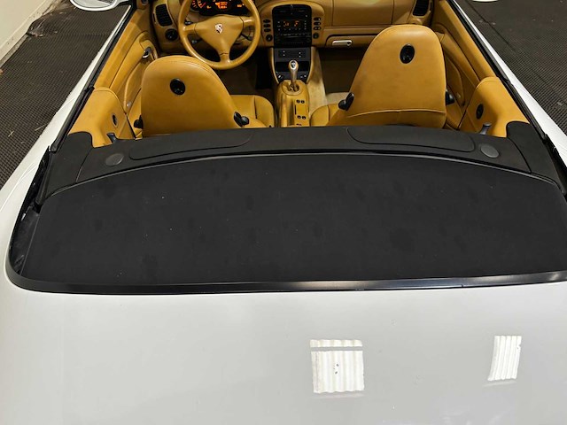 2004 - porsche - 911 cabrio - 3.6 carrera - car - afbeelding 15 van  23