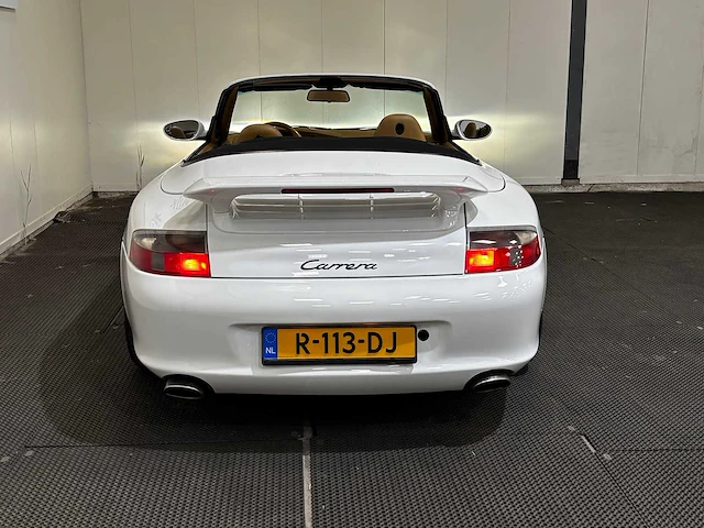 2004 - porsche - 911 cabrio - 3.6 carrera - car - afbeelding 4 van  23