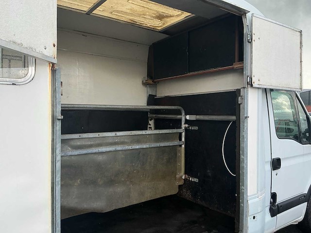 2004 - renault - master - bedrijfswagen/paardenwagen - afbeelding 15 van  17