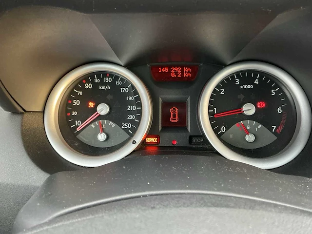 2004 - renault - mégane coupé-cabriolet - 2.0-16v dynam.luxe - personenauto - afbeelding 4 van  13