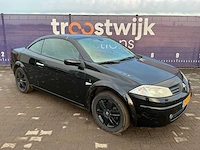 2004 - renault - mégane coupé-cabriolet - 2.0-16v dynam.luxe - personenauto - afbeelding 6 van  13