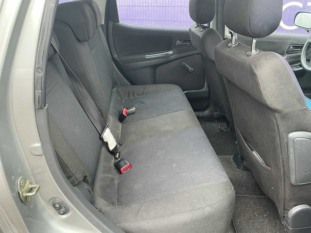 2004 - suzuki - ignis - 1.5-16v gls - personenauto - afbeelding 9 van  12