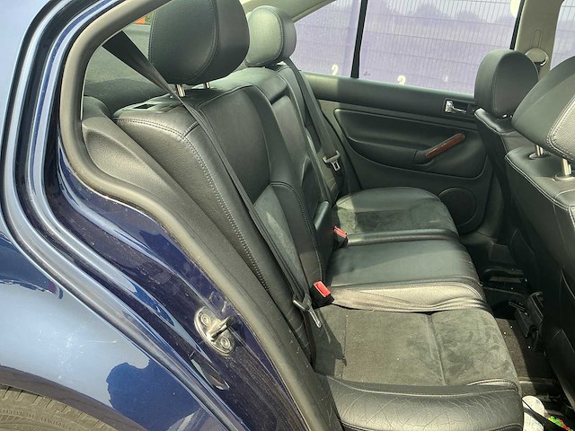 2004 - volkswagen - bora - 2.0 highline - personenauto - afbeelding 8 van  11