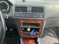2004 - volkswagen - bora - 2.0 highline - personenauto - afbeelding 10 van  11