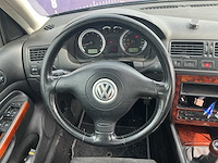 2004 - volkswagen - bora - 2.0 highline - personenauto - afbeelding 11 van  11