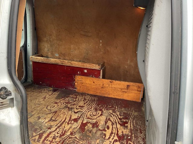 2004 - volkswagen - caddy - 2.0 sdi 850 kg. - bedrijfswagen - afbeelding 9 van  12