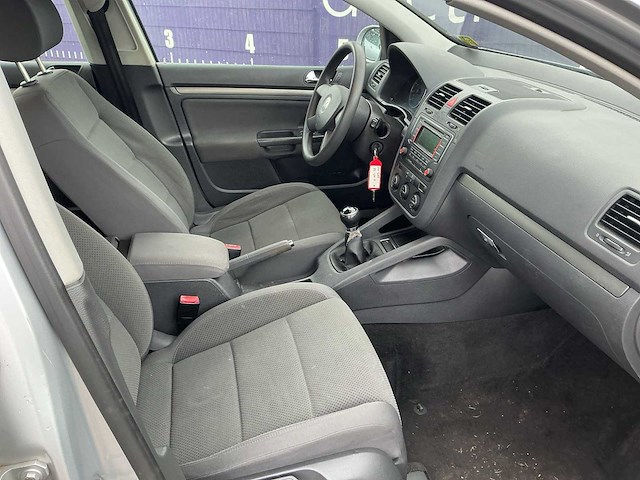 2004 - volkswagen - golf - 1.4 trendline - personenauto - afbeelding 8 van  12