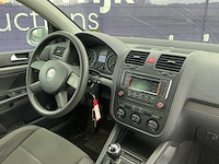 2004 - volkswagen - golf - 1.4 trendline - personenauto - afbeelding 10 van  12