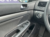 2004 - volkswagen - golf - 1.6 fsi trendline - personenauto - afbeelding 2 van  12