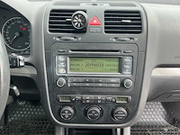 2004 - volkswagen - golf - 1.6 fsi trendline - personenauto - afbeelding 11 van  12