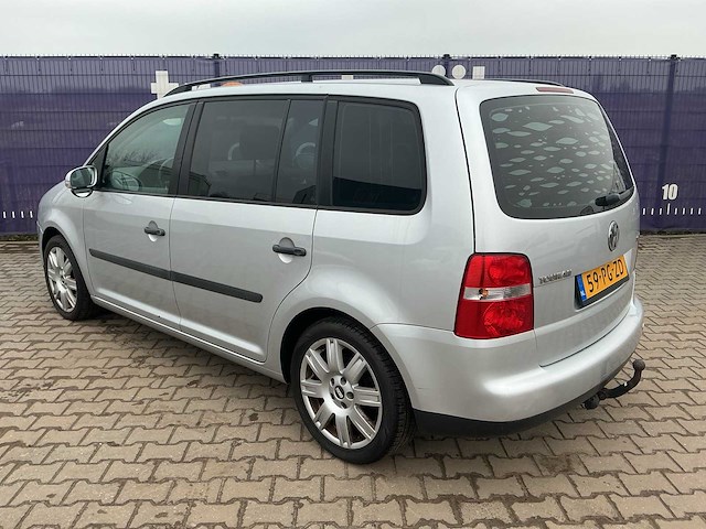 2004 - volkswagen - touran - 1.6-16v fsi athene - personenauto - afbeelding 3 van  12