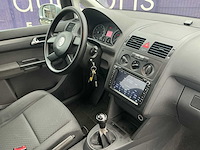 2004 - volkswagen - touran - 1.6-16v fsi athene - personenauto - afbeelding 7 van  12