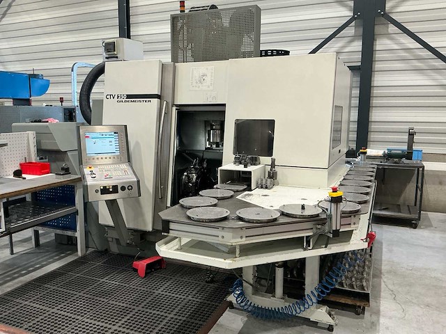 2004 -gildemeister ctv 250 - cnc-draaibank - afbeelding 1 van  33