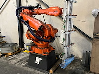 2004 abb irb 6640 m 2004 lasrobot - afbeelding 1 van  18