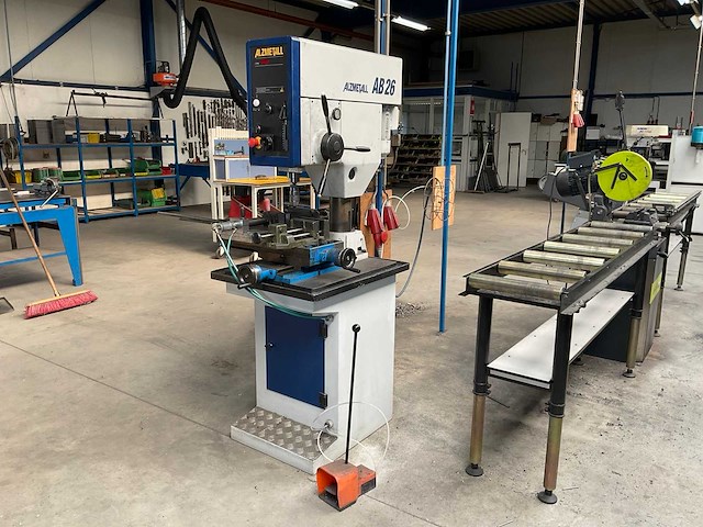 2004 alzmetall ab26-p/sv kolomboormachine met x-y-kruistafel - afbeelding 11 van  13