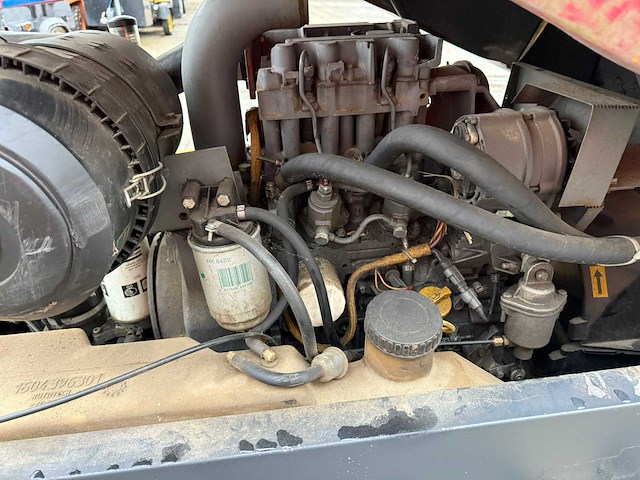 2004 atlas copco xas 47 dd luchtcompressor - afbeelding 23 van  24