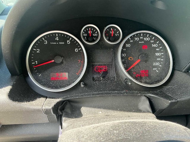 2004 audi a2 1.6 fsi personenauto - afbeelding 5 van  18