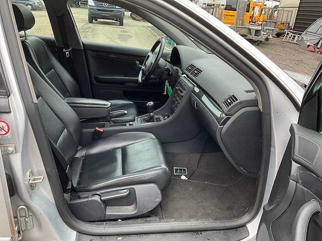 2004 audi a4 limousine 2.0 personenauto 95-pn-lr - afbeelding 16 van  28