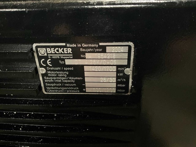 2004 becker dt 4.25k/0-06 vacuümpomp - afbeelding 5 van  6