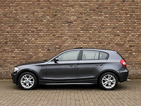 2004 bmw 1-serie 120i high executive | schuifdak + cruisecontrol + leder | personenauto - afbeelding 10 van  17