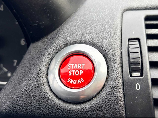 2004 bmw 1-serie personenauto - afbeelding 12 van  24