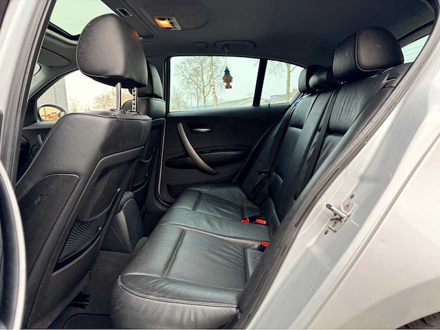 2004 bmw 1-serie personenauto - afbeelding 19 van  19