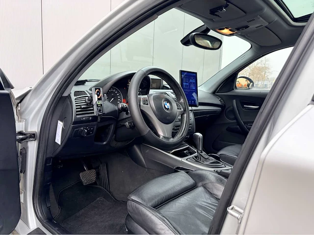 2004 bmw 1-serie personenauto - afbeelding 22 van  24