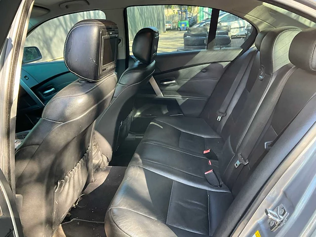 2004 bmw 5-serie 520 personenauto - afbeelding 15 van  34