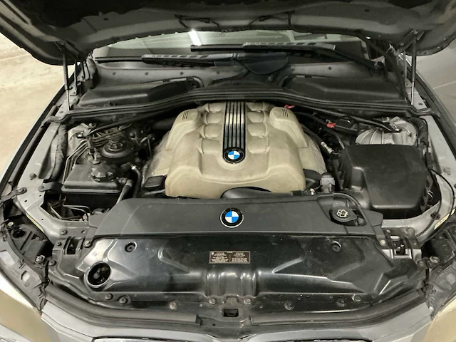 2004 bmw 5-serie 545i high executive personenauto - afbeelding 20 van  23