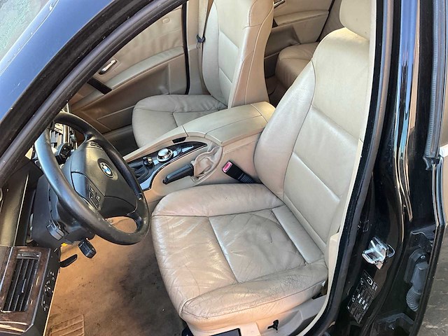 2004 bmw 525i executive personenauto - afbeelding 10 van  32